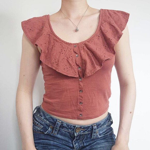 Vintage Y2K ruffly pink button-up top with ruffle collar from American Eagle - Picture 2 of 7